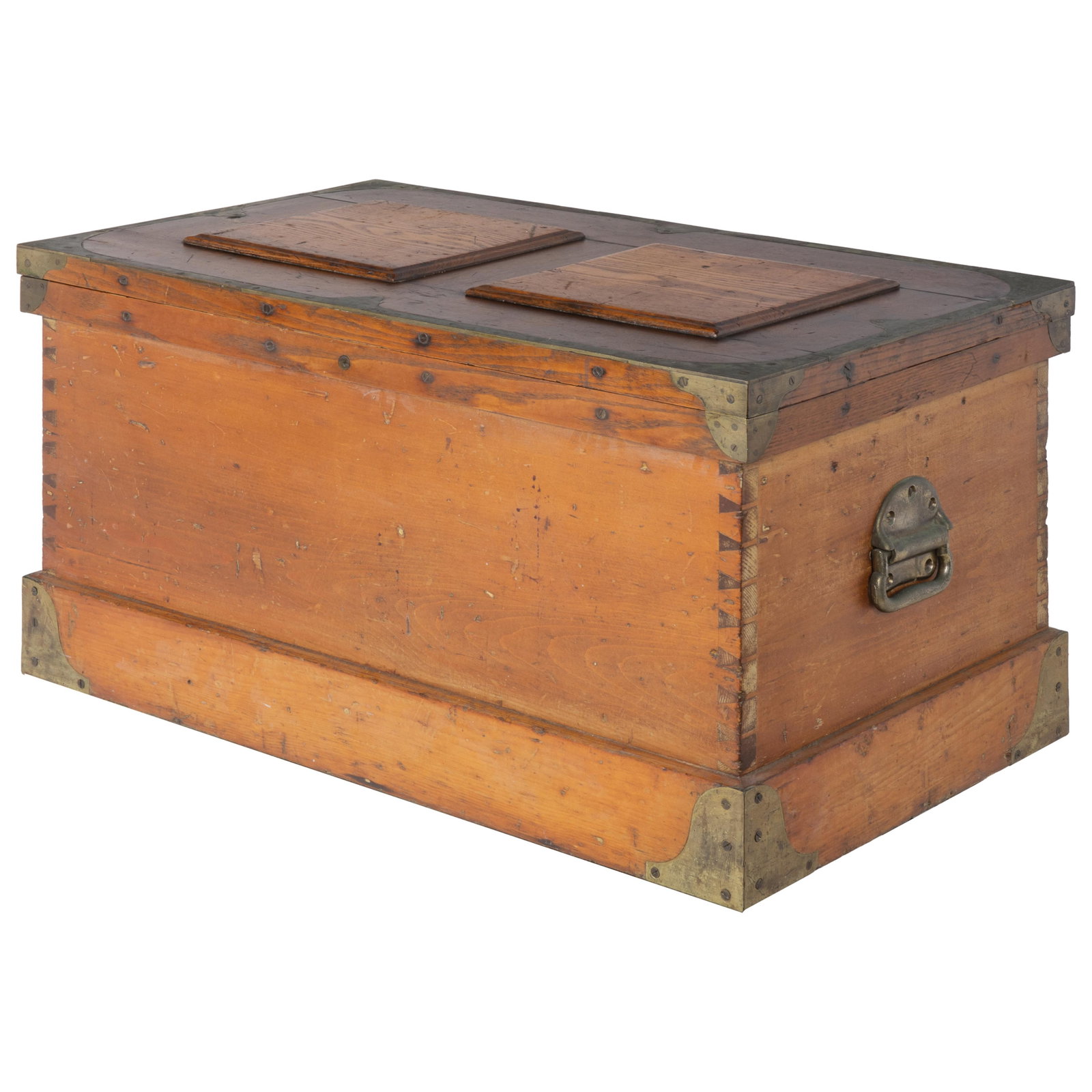 Campaign Style Chest (1 of 9)