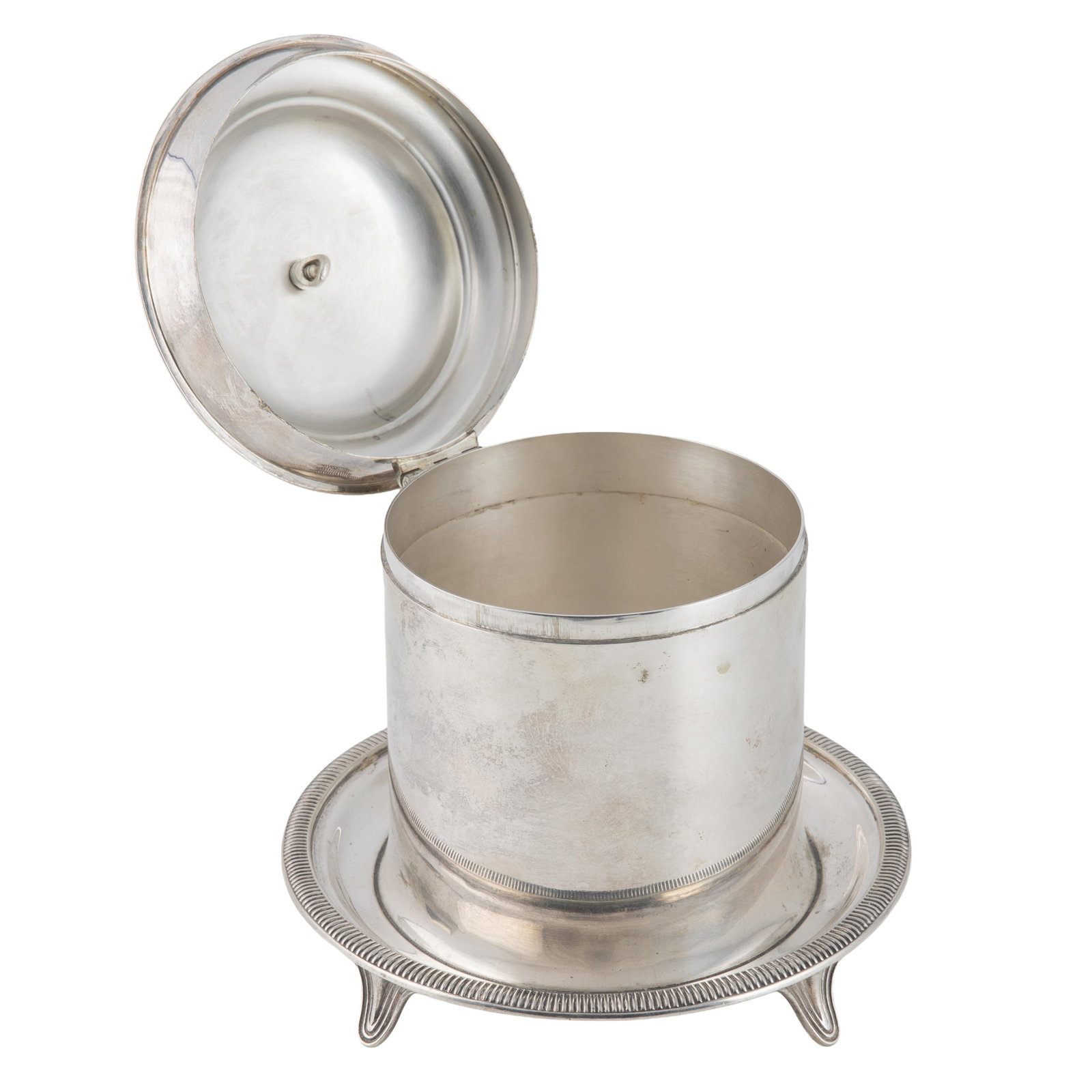 An English Silverplate Biscuit Box (1 of 9)