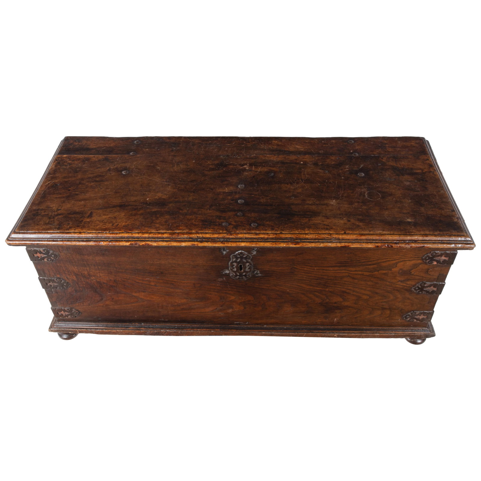 Spanish Baroque Walnut Trunk - 4