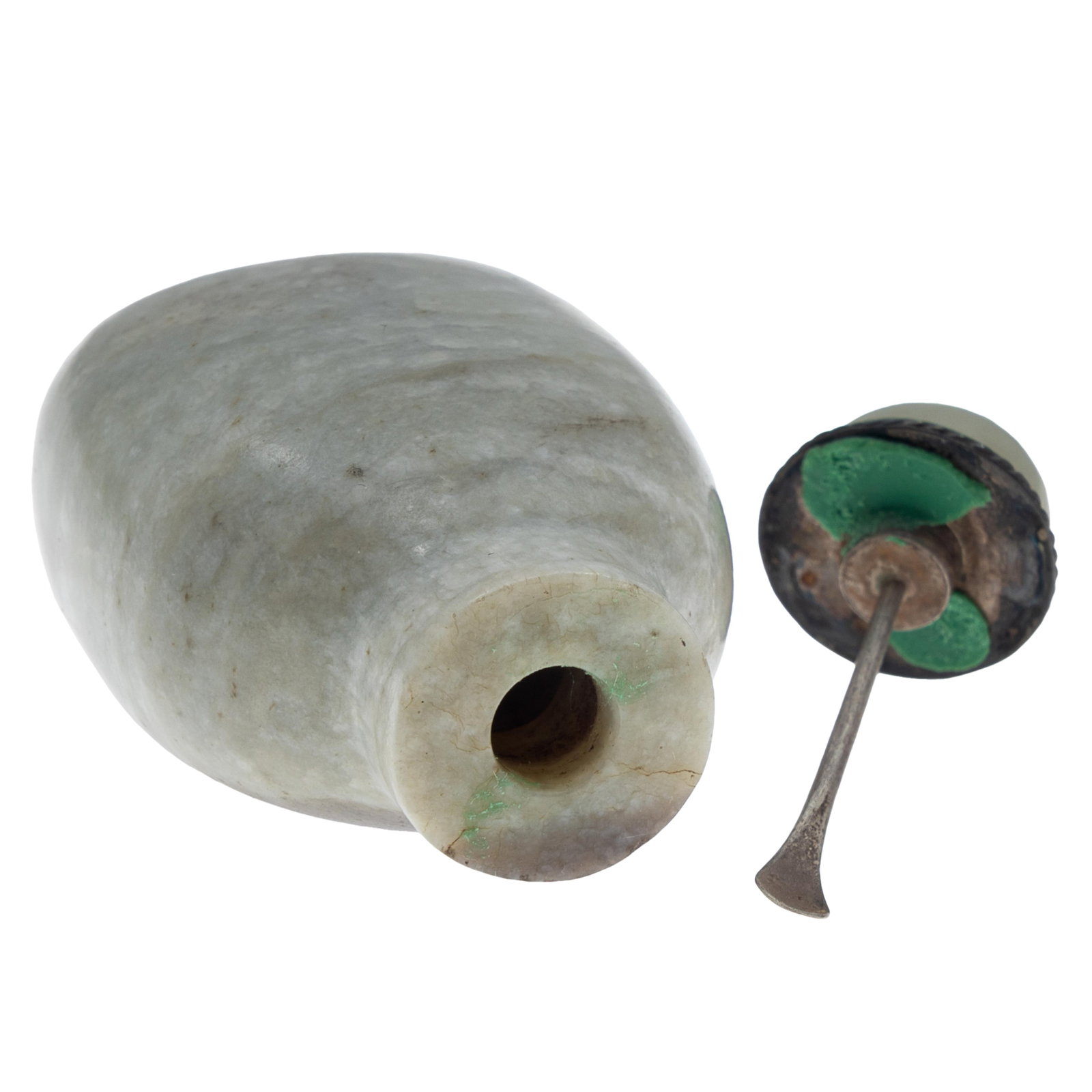 Celadon Jade Snuff Bottle - 7