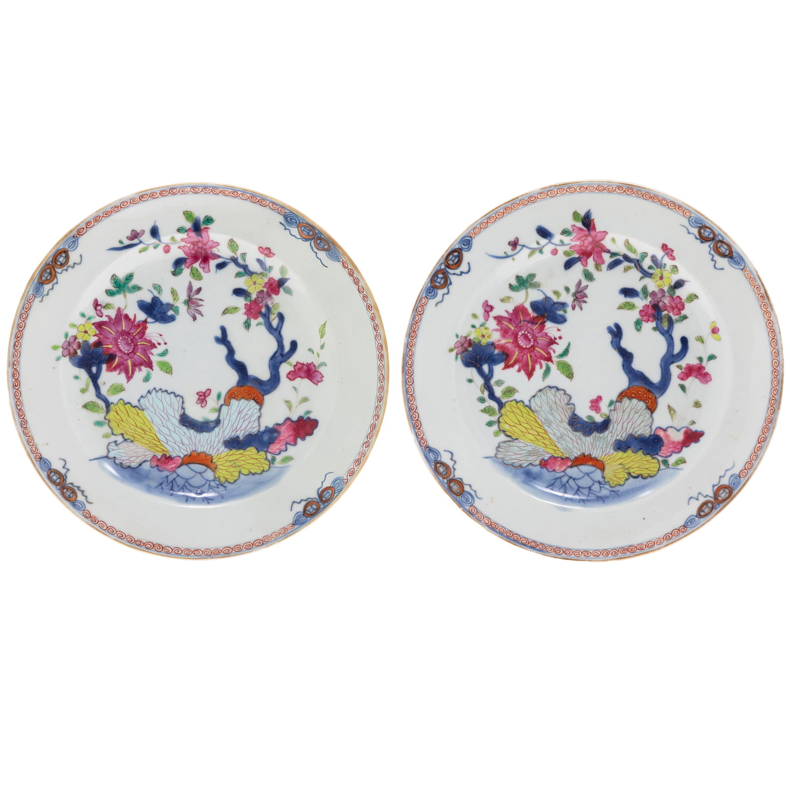 A Pair of Chinese Export Famille Rose Porcelain Plates: A Pair of Chinese Export Famille Rose Porcelain Plates Qing Dynasty. A matching pair of famille rose export Tobacco Leaf pattern porcelain plates. Decorated in vibrant enamels with tobacco leaf patter