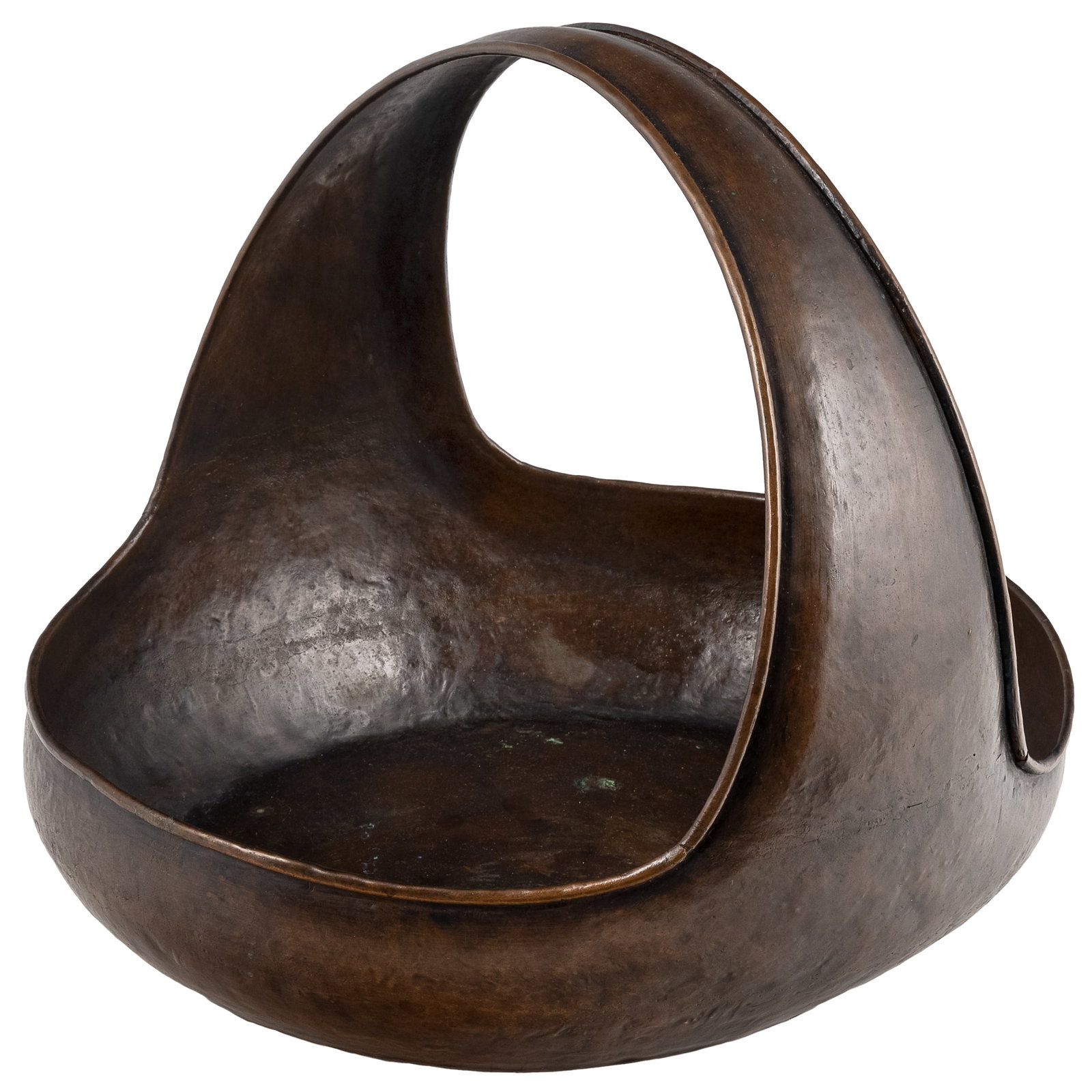Arts & Crafts Hammered Copper Flower Basket: Arts & Crafts Hammered Copper Flower Basket Arts & Crafts round copper flower basket with shallow 'warty' hammering and a single continuous handle. Unmarked. 10in. x 12in (25 1/2cm. x 30 1/2cm)