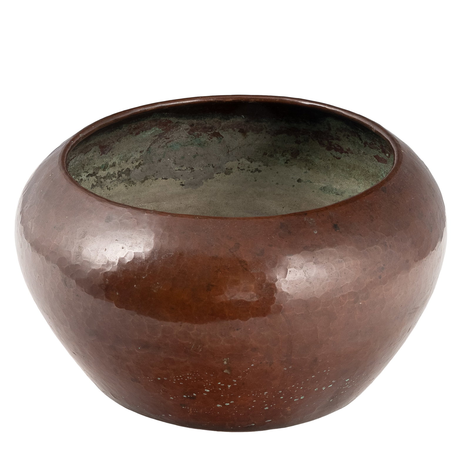 Dirk Van Erp Hammered Copper Bowl: Dirk Van Erp Hammered Copper Bowl Dirk Van Erp (1860 - 1933) hammered copper bowl, with a rolled interior rim and a distinct copper seam to underside of base. Impressed closed-box windmill mark to und