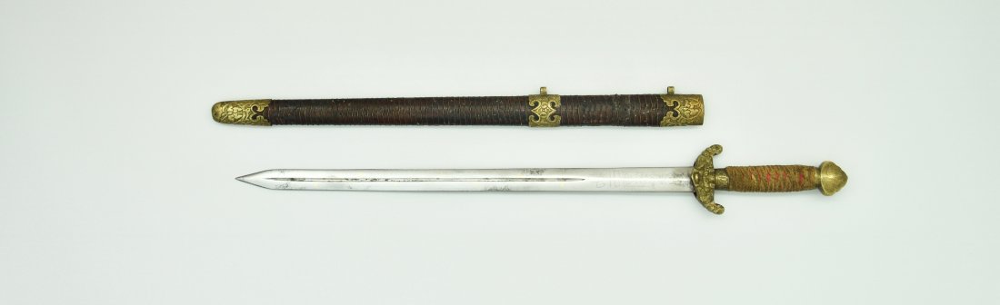 Chinese Antique Jian Sword: Chinese Antique Jian Sword. Quing dynasty dragon and brass dots inlays. Length : 64 cm