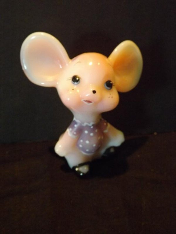 FENTON HAND PAINTED & SIGNED MOUSE (1 of 7)
