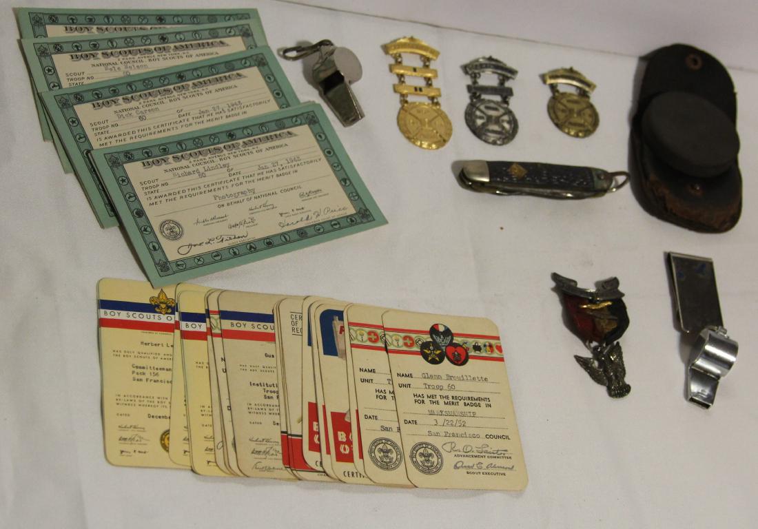 BOY SCOUTS OF AMERICA POCKET KNIFE & MORE (1 of 13)