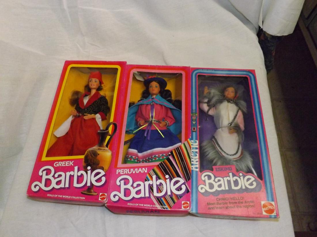 3 BARBIE DOLLS OF THE WORLD - NIB (1 of 9)