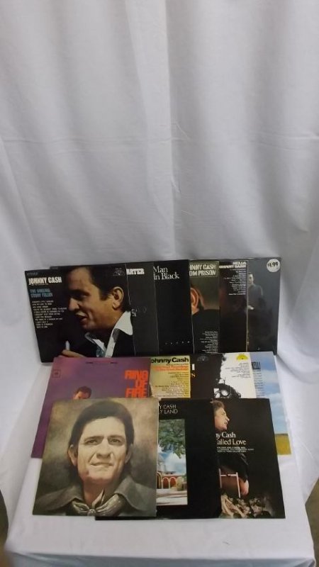 14 JOHNNY CASH RECORD ALBUMS (1 of 15)