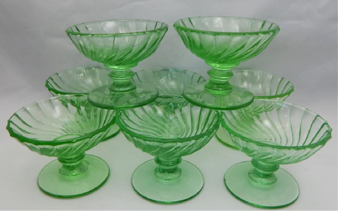 8 Vintage Green Glass Sherberts Glasses (1 of 3)