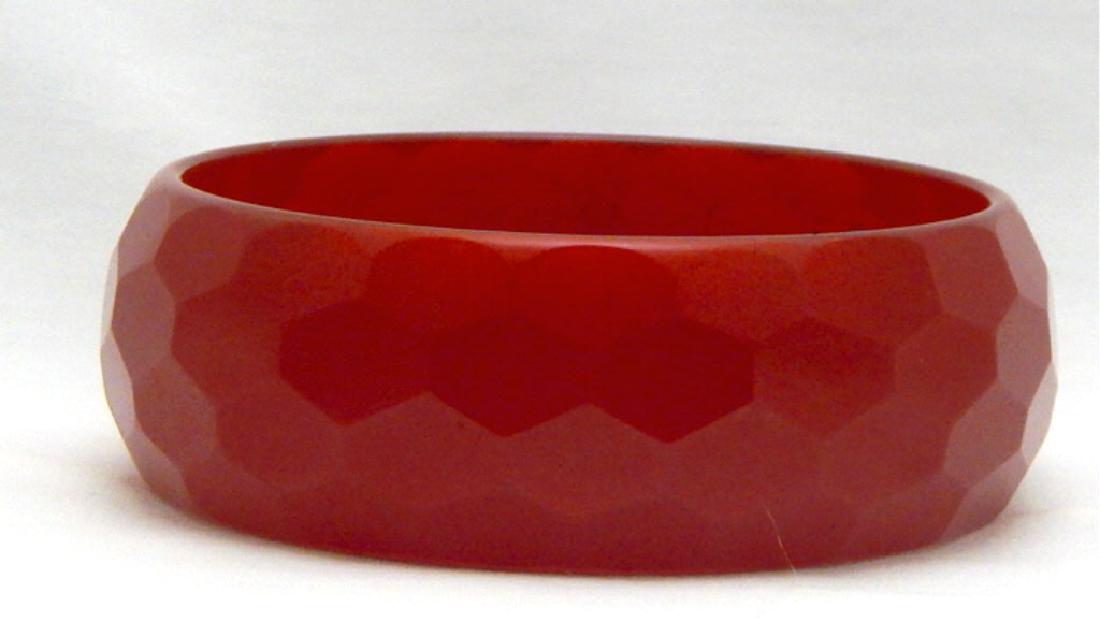 Hawaiian Hand Carved Red Bakelite Bangle, c1920s (1 of 2)