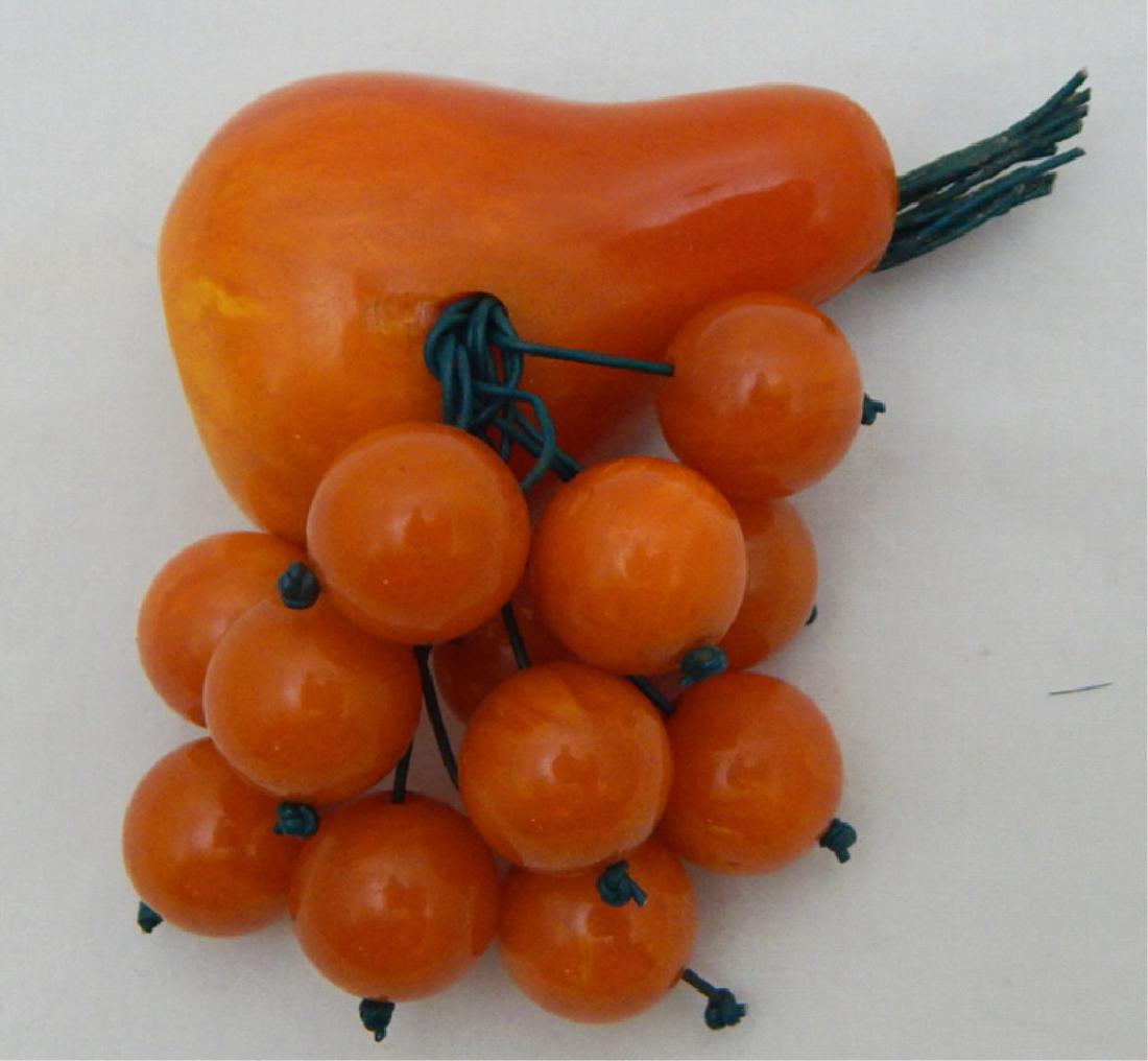 Vintage Rare Orange Bakelite Pear & Tomato Brooch (1 of 2)