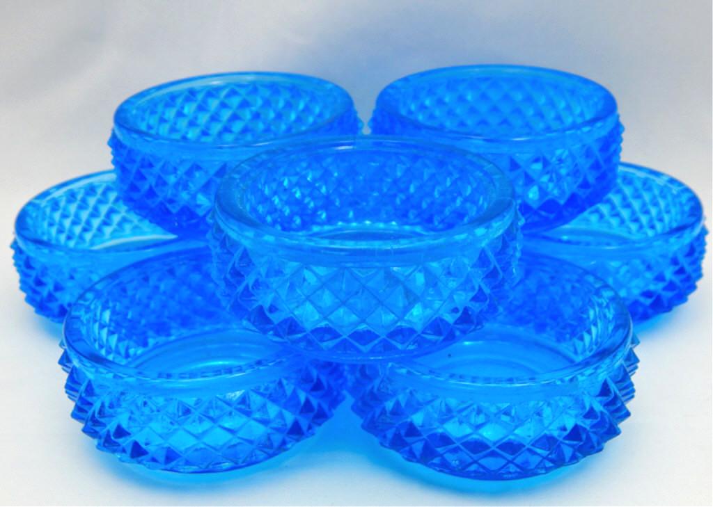 8 Vintage Diamond Pattern Blue Glass Salts: Signed "RW". Measures 1" x 2". Estimate $30 - $60 Starting Bid $10