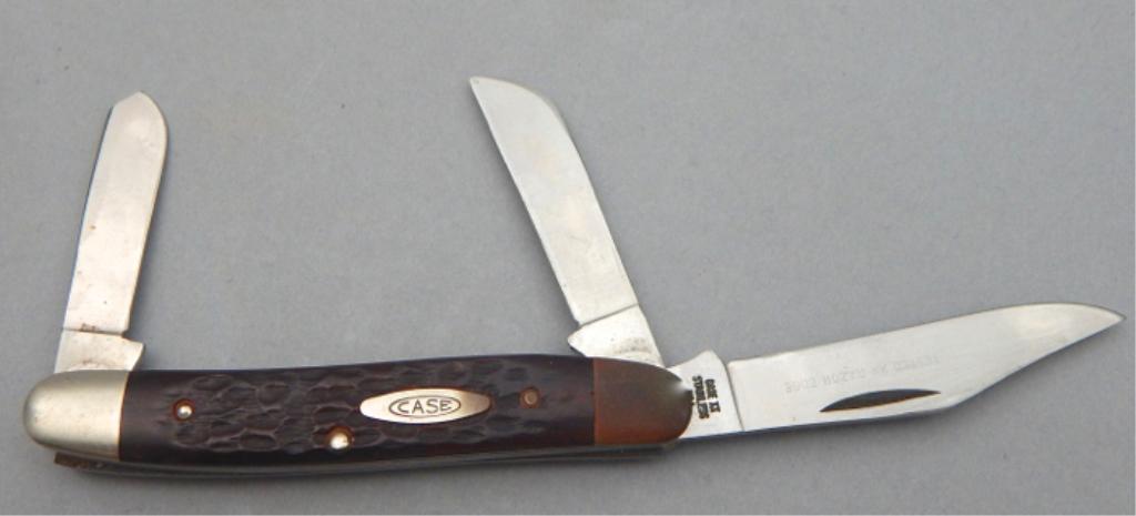 Case Pocket Knife: Good condition. Estimate $50 - $100 Starting Bid $10