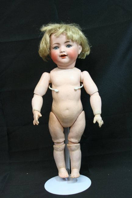 Simon Halbig 126 Doll 18" (1 of 7)