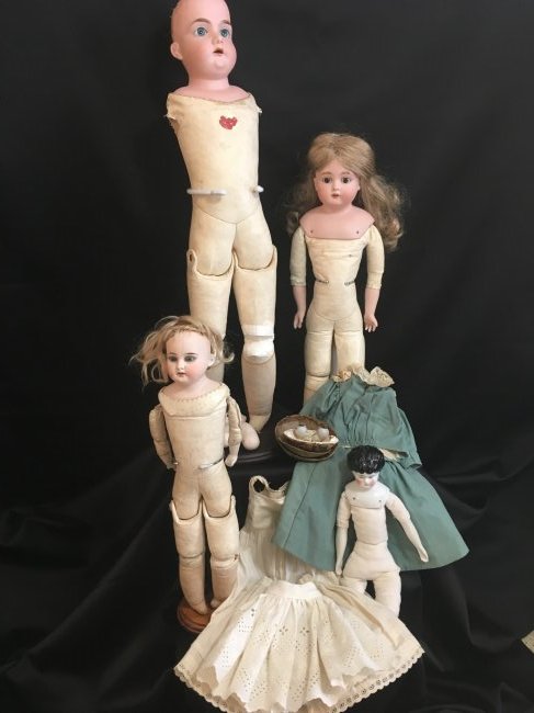 Lot of Dolls & Doll Items AM & Kestner (1 of 14)