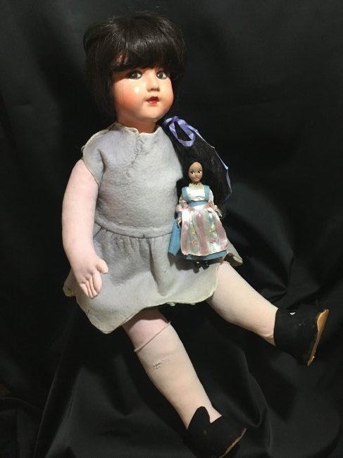 25" Vintage Italian Doll w Vintage 6" Lenci Doll: 2 unique dolls in this lot. A 25" vintage Italian girl doll with celluloid/early plastic head and cloth jointed body. Side glancing eyes, closed mouth. Lovely brunette human hair wig. She is unmarked
