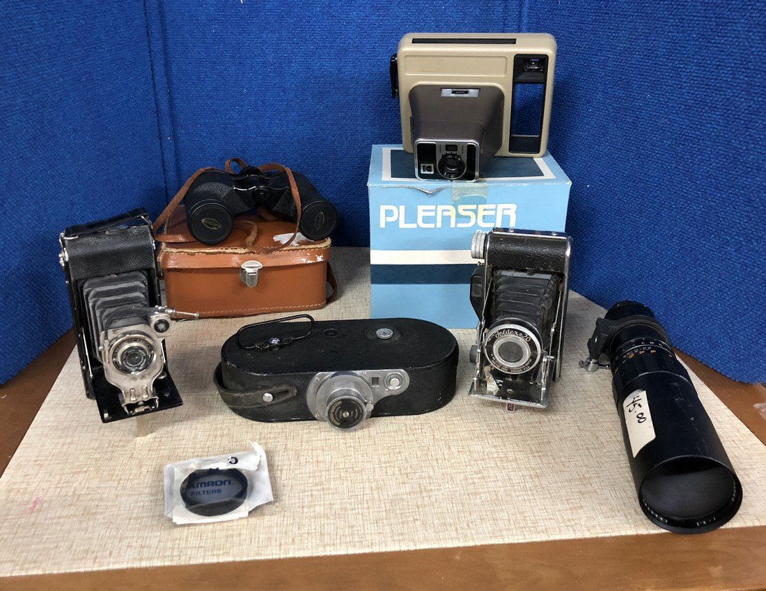 Camera Assormtent and binoculars (1 of 1)