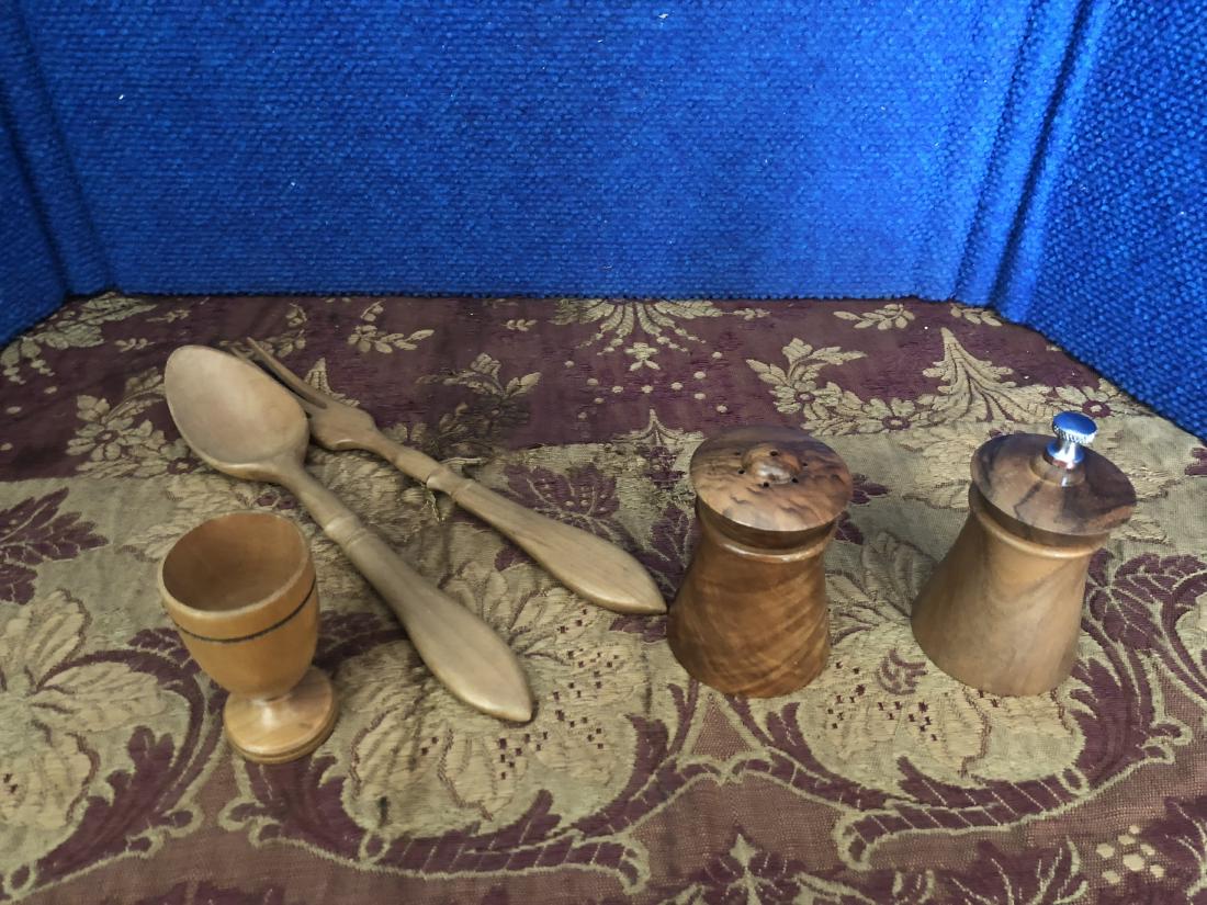 Lot of Misc Kitchen Utensils and Insturments (1 of 1)