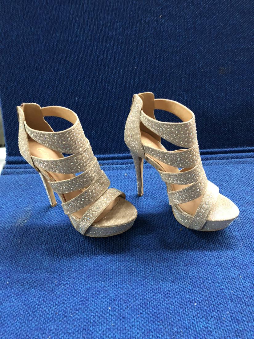Celeste Sequin Glitter Platform Heels size 8.5 (1 of 1)