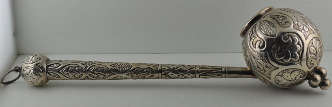 800 Silver Candle Snuffer Repousse Judaica (1 of 1)