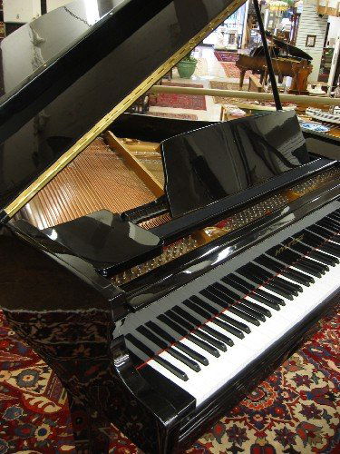 Hyundai Saint Laurent >> 786: HYUNDAI BABY GRAND PIANO WITH BENCH, model G-50A, Hyundai Saint Laurent >> 786: HYUNDAI BABY GRAND PIANO WITH BENCH, model G-50A,