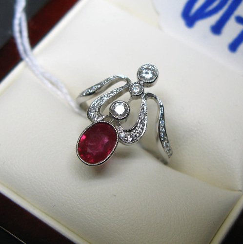RUBY, DIAMOND AND EIGHTEEN KARAT WHITE GOLD RING,