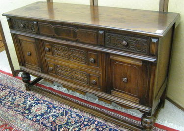 148 Old English Style Oak Buffet Angelus Furniture M Jan 21 2008 O Gallerie In Or