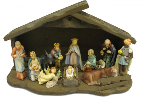 HUMMEL NATIVITY SET WITH WOODEN STABLE, 12 pieces