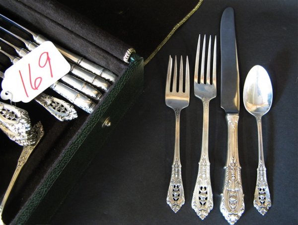 WALLACE ROSEPOINT STERLING SILVER FLATWARE SET