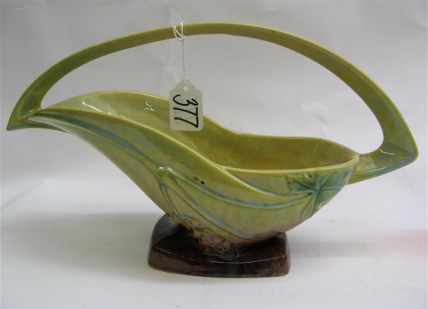 ROSEVILLE GLAZED ART POTTERY BASKET, Wincraft pat