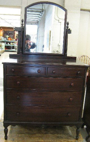 471 Mahogany Dresser With Tilt Mirror Estey Furnitur Aug 19