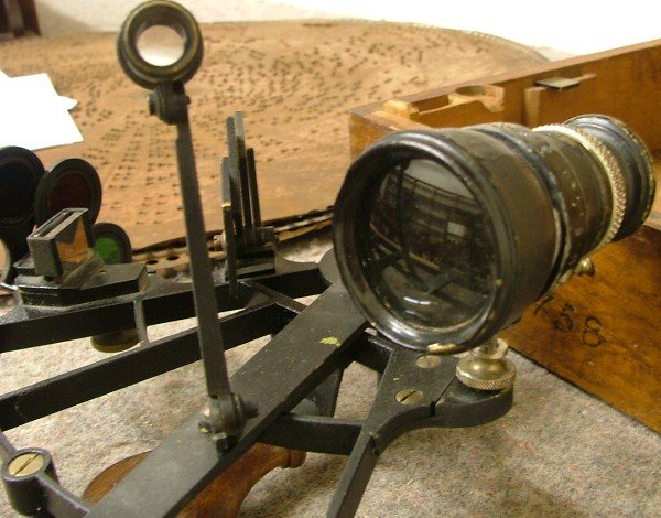 FRENCH SEXTANT with lens in hardwood fitted covered - 4