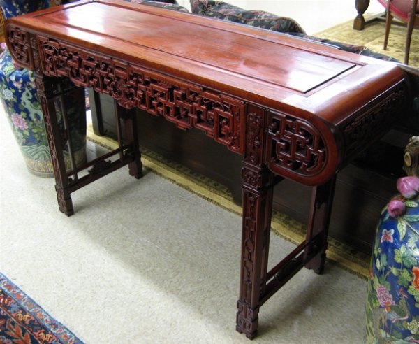 LONG CHINESE ROSEWOOD ALTAR TABLE, having a recta
