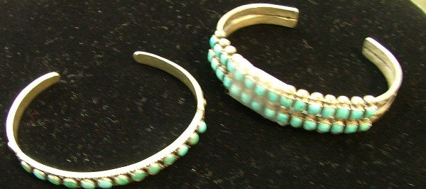TEN NAVAJO & MEXICAN SILVER JEWELRY ITEMS: 3 Nava - 5