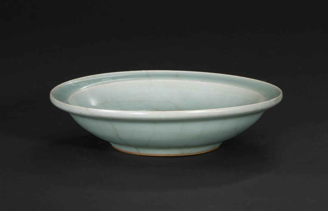 Guan-Type Lungchuan Celadon Dish (1 of 7)