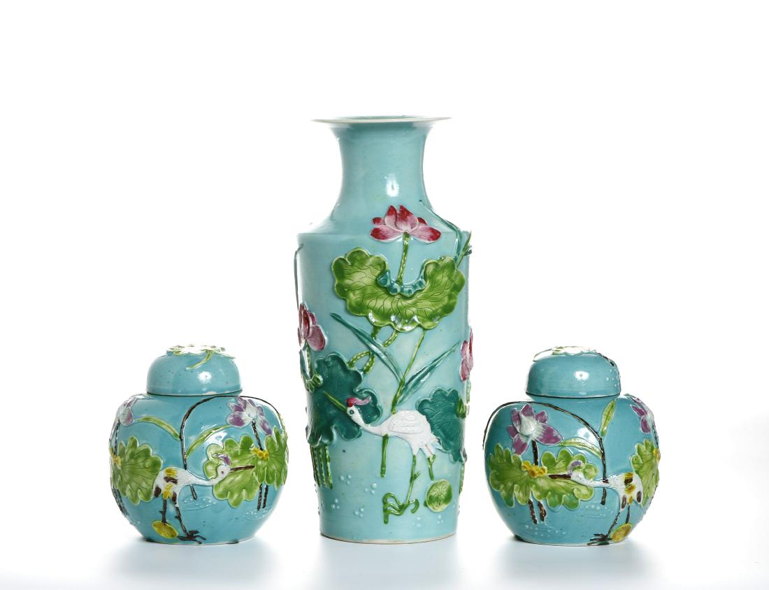 Chinese Turquoise-Ground Vase and Jars (1 of 5)