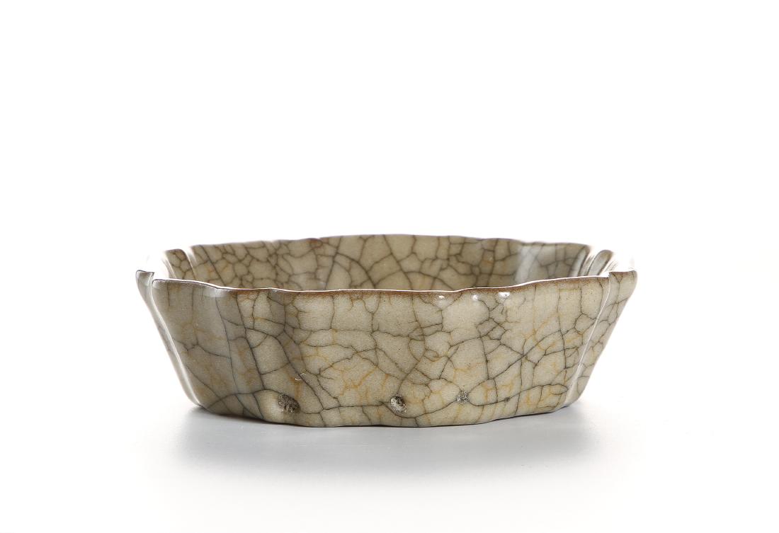 Chinese Ko-Type Floral Form Brushwasher (1 of 6)