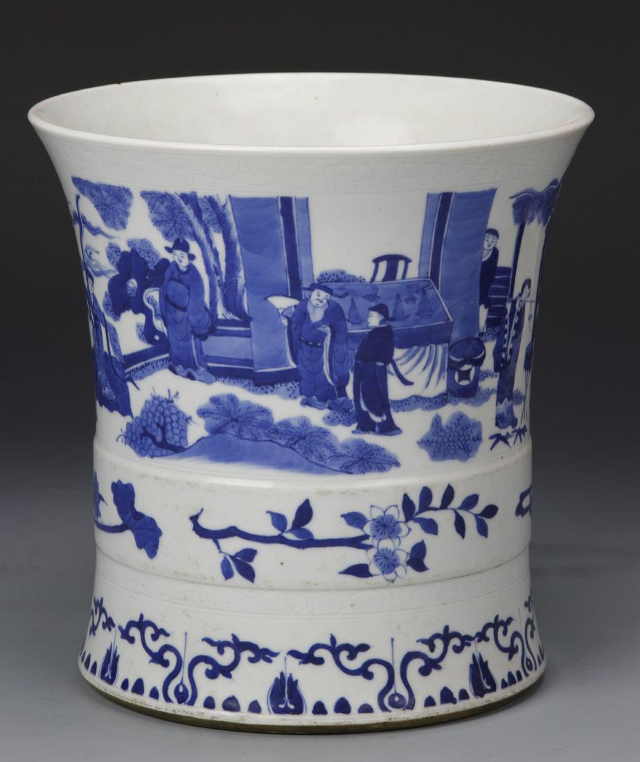 Chinese Blue and White Brushpot (1 of 9)