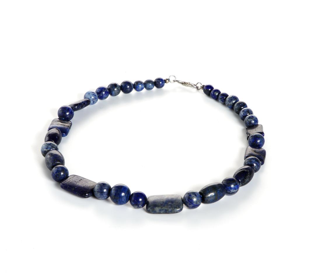 Chinese Lapis Lazuli Beaded Necklace (1 of 2)