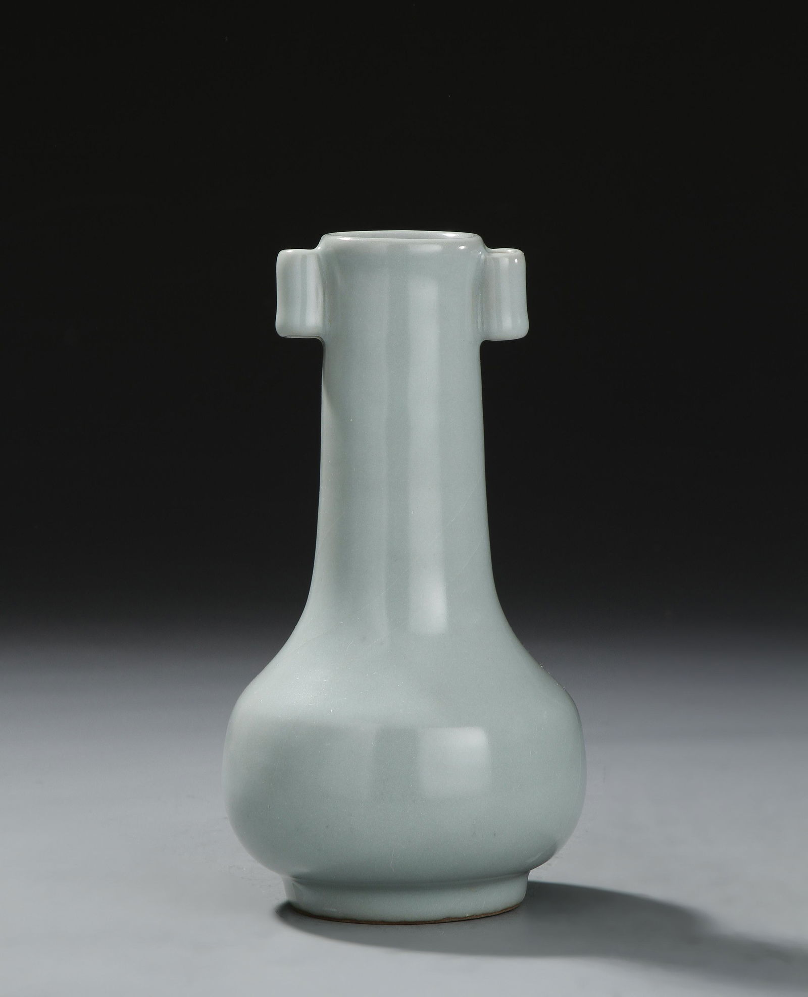Longquan Celadon Kinuta Bottle Vase (1 of 10)