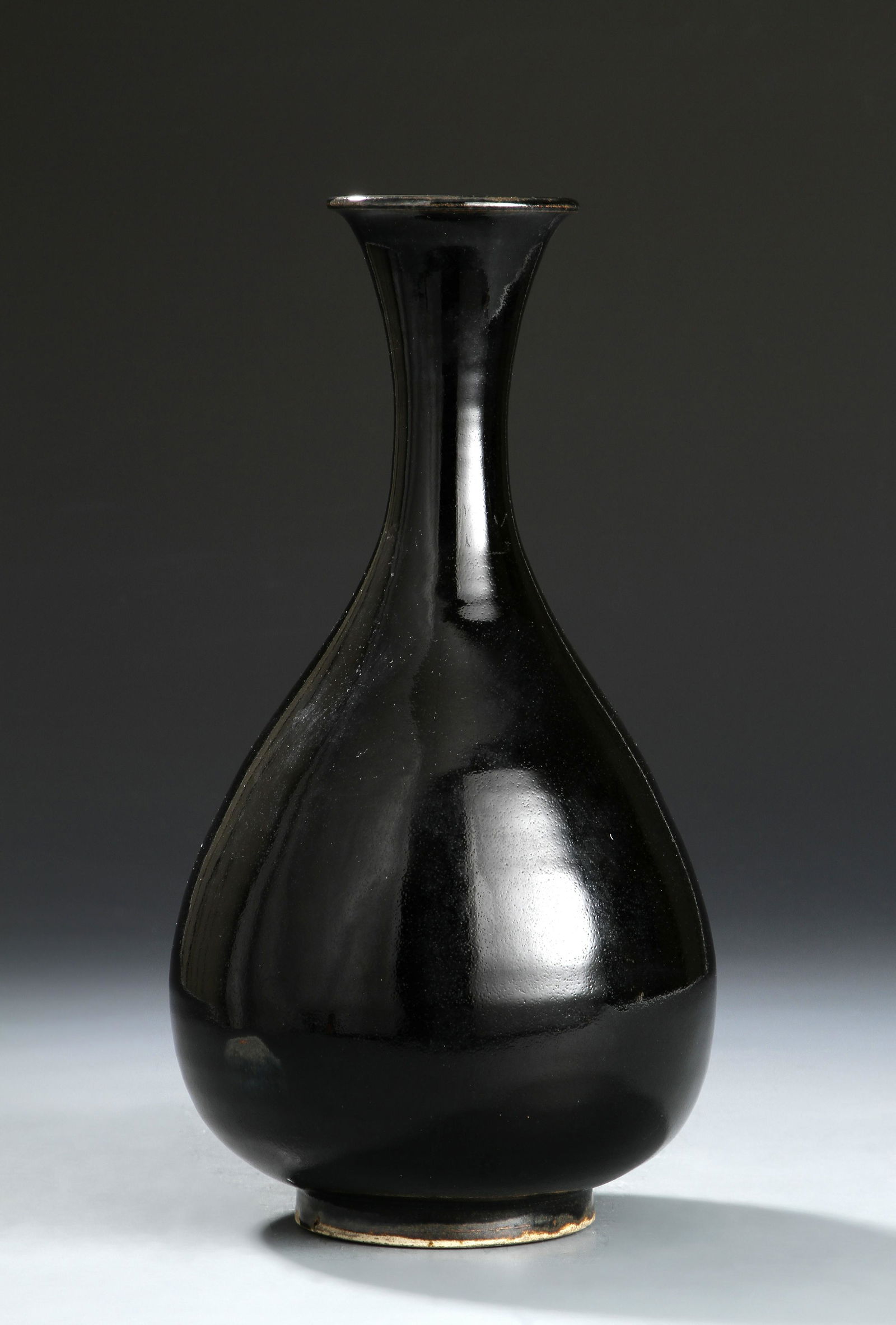 Chinese Black Ting-Type Yuhuchun Vase (1 of 14)