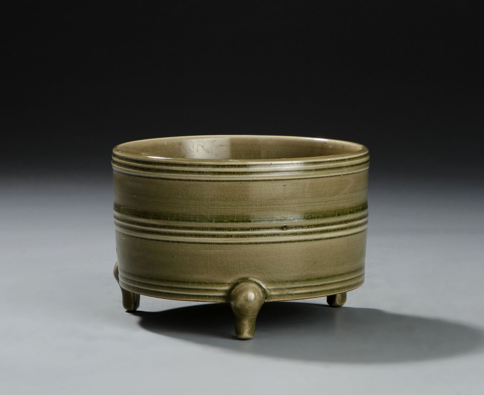Rare Yaozhou Ware Tripod Censer (1 of 8)