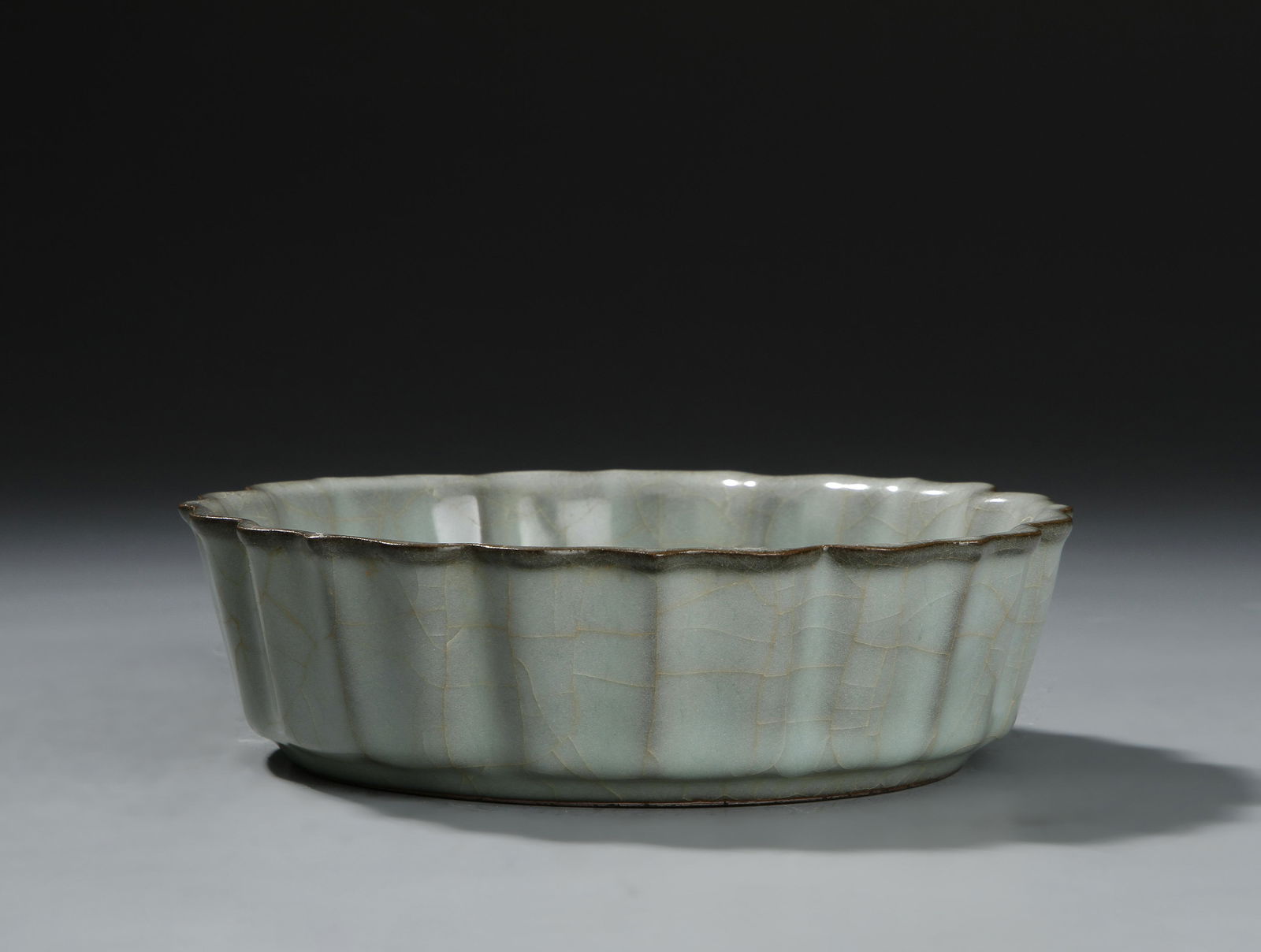 Chinese Guan-Type Foliate Brushwasher (1 of 8)