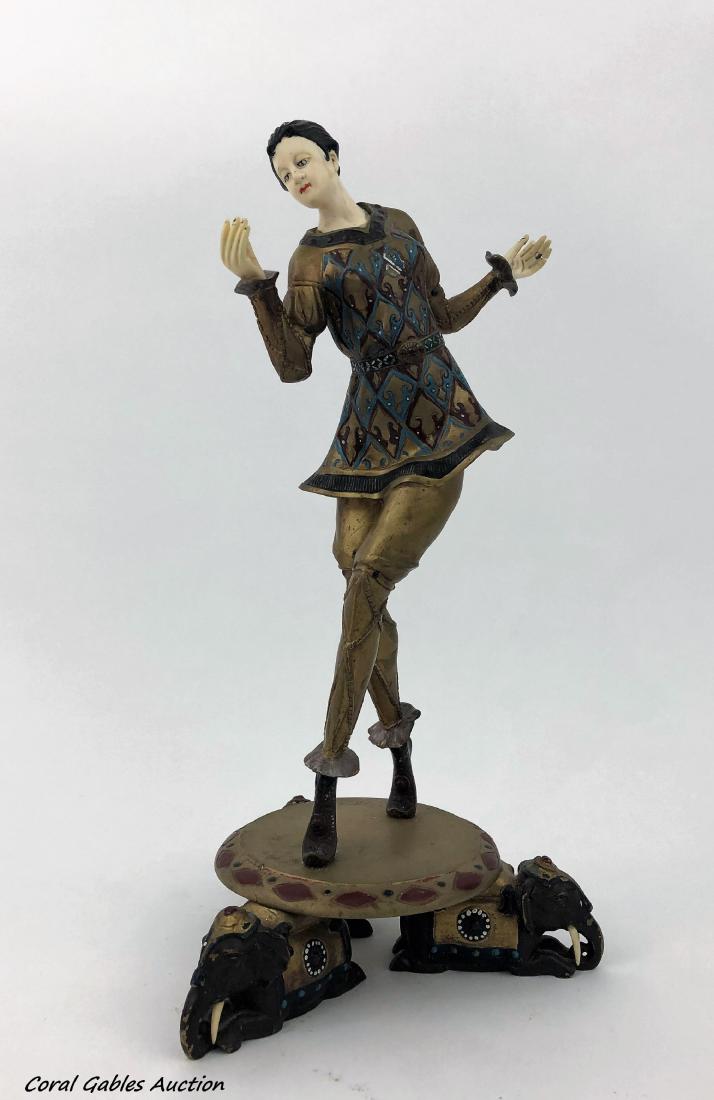 Hans KECK (XIX-XX): Bronze Sculpture Hans KECK (XIX-XX). Measure 11 3/4"in.