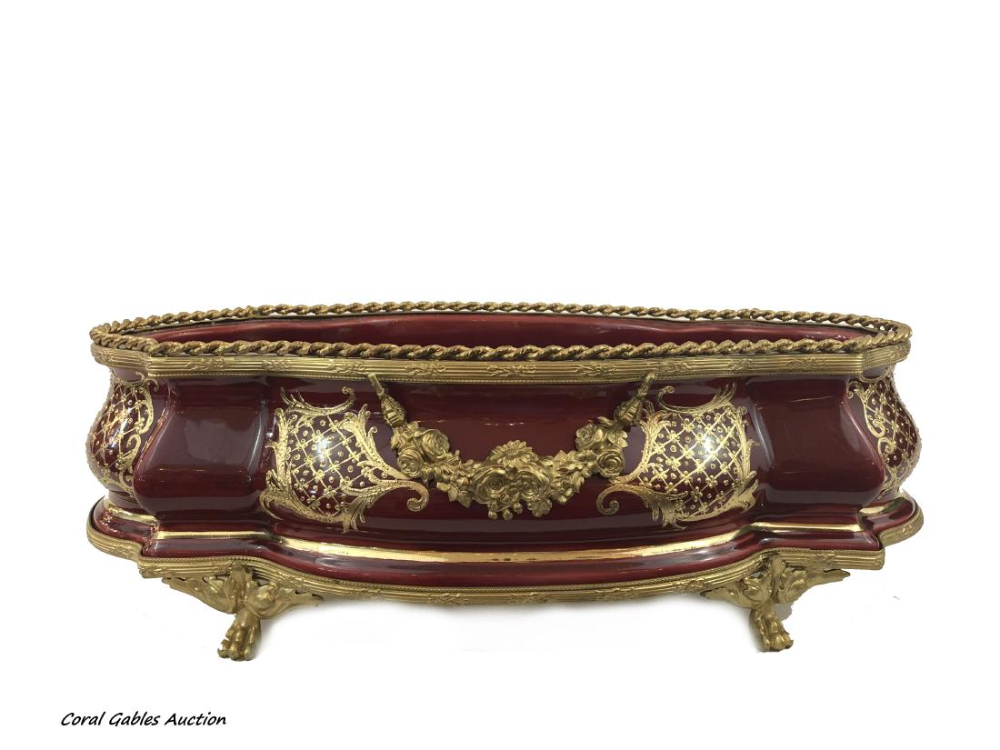 Antique centerpiece sevre: Antique centerpiece sevre. Measure 5 1/2"in H x 16 1/2"in W.