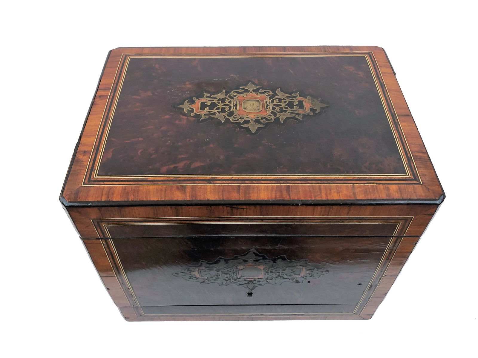 Antique glass liquor set with its original box (1 of 4)