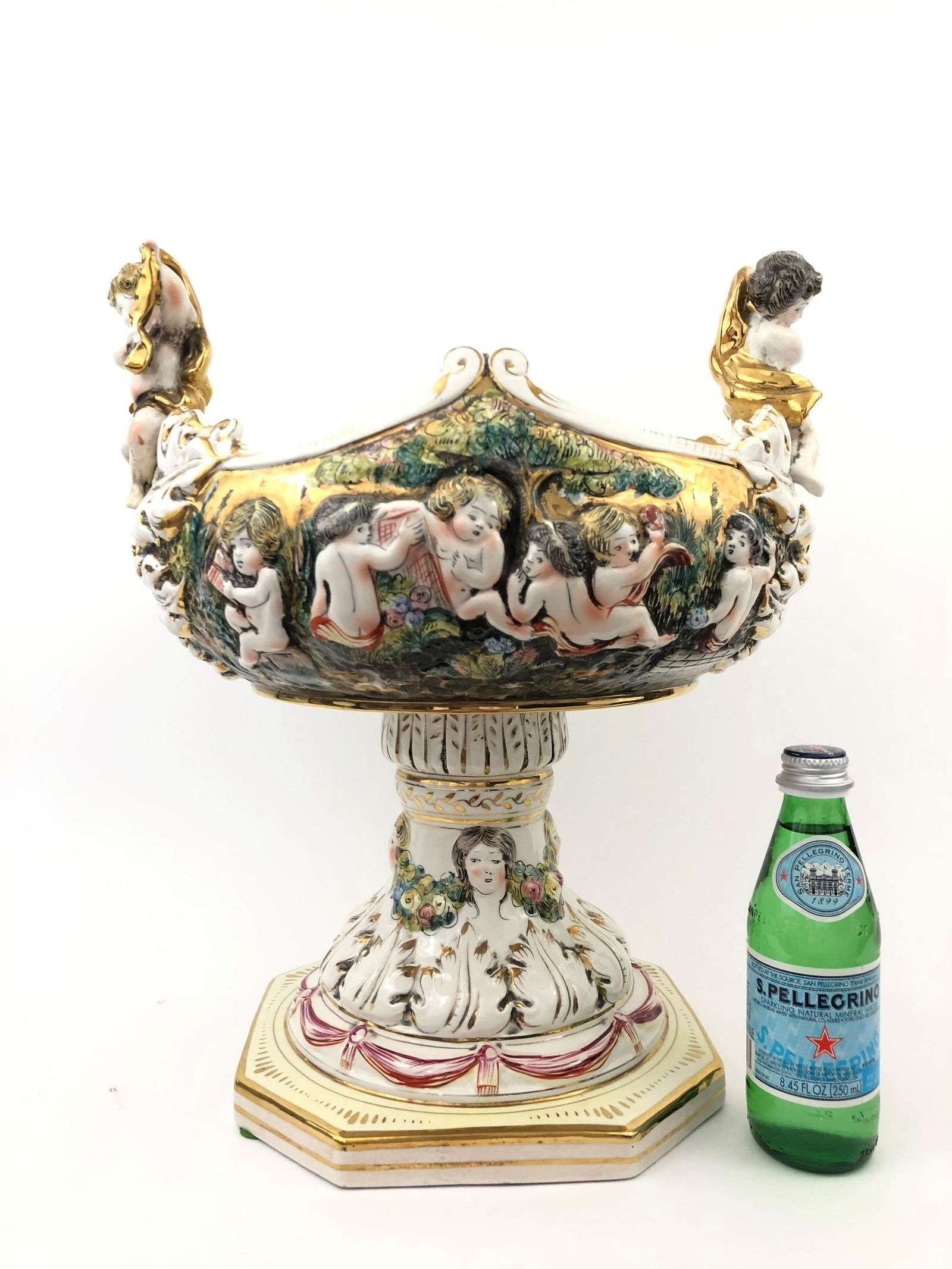 Bernini Capodimonte Porcelain Centerpiece (1 of 5)