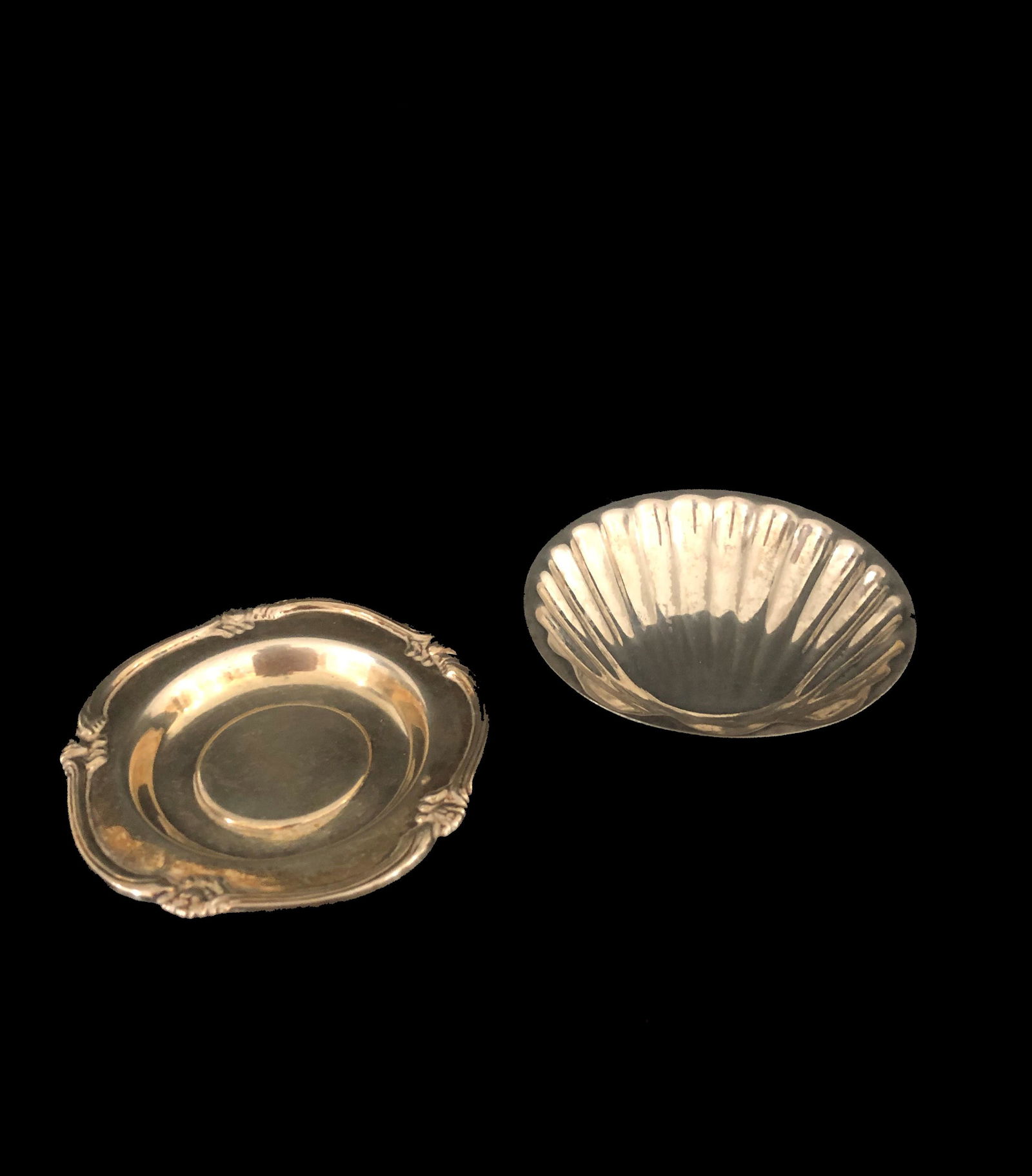 Two Sterling Silver Pieces: Two Sterling Silver Pieces