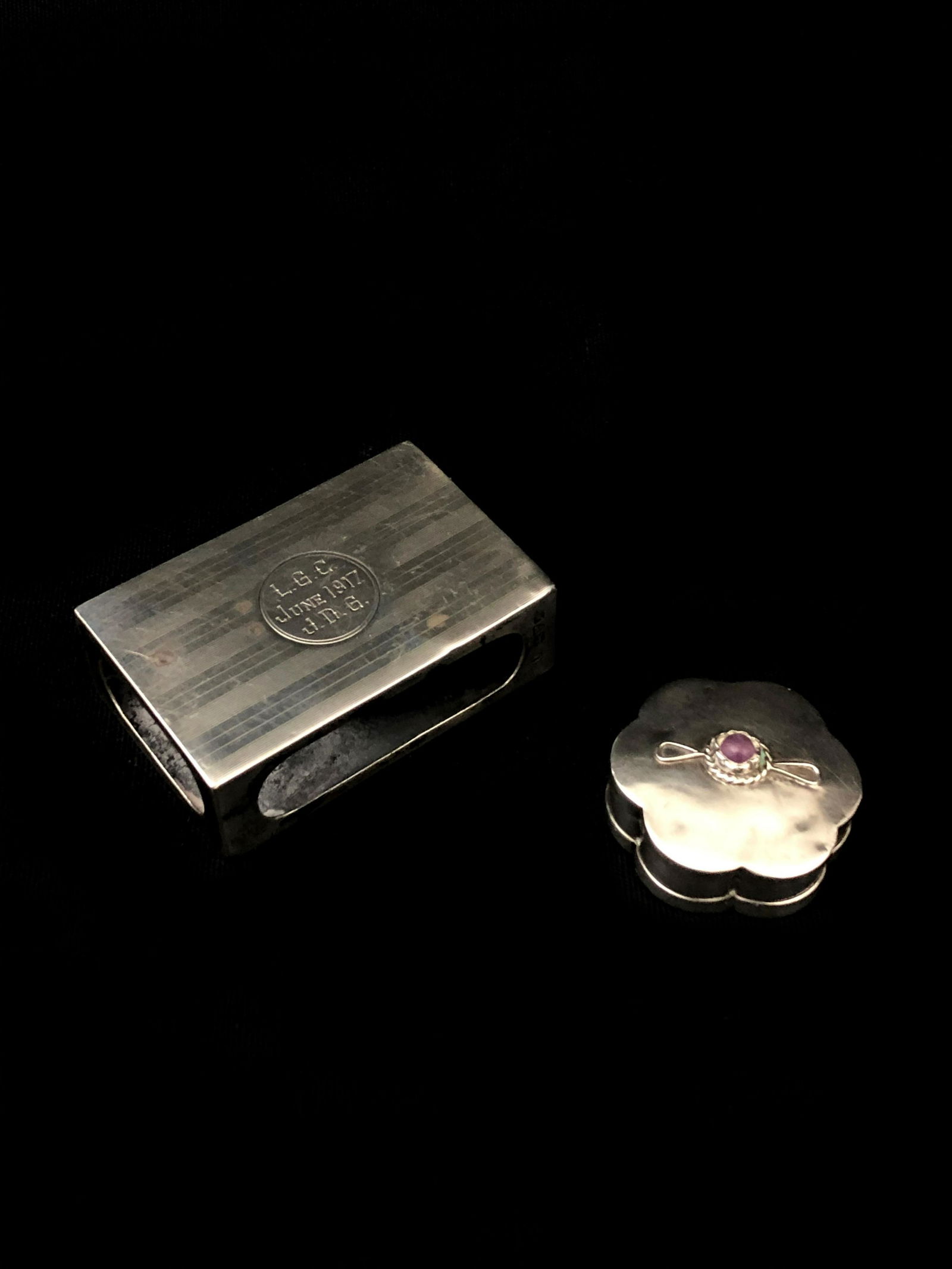 Sterling Silver Match box cover and miniature box (1 of 4)
