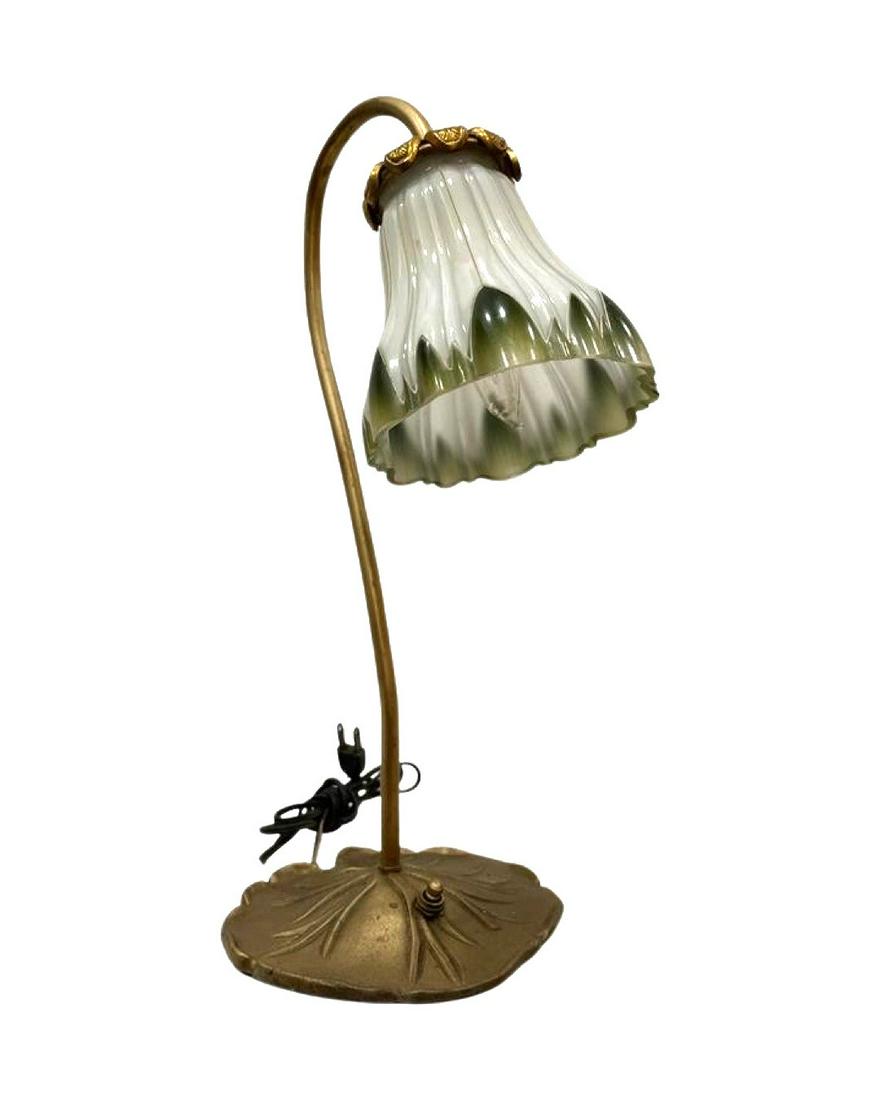 Art Nouveau B & H Lily Metal Table Lamp (1 of 3)